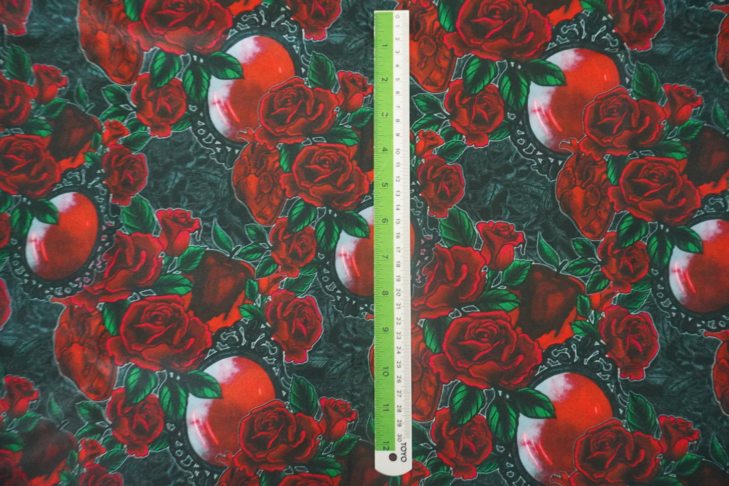 FAIRYTALES - EVIL QUEEN ROSE