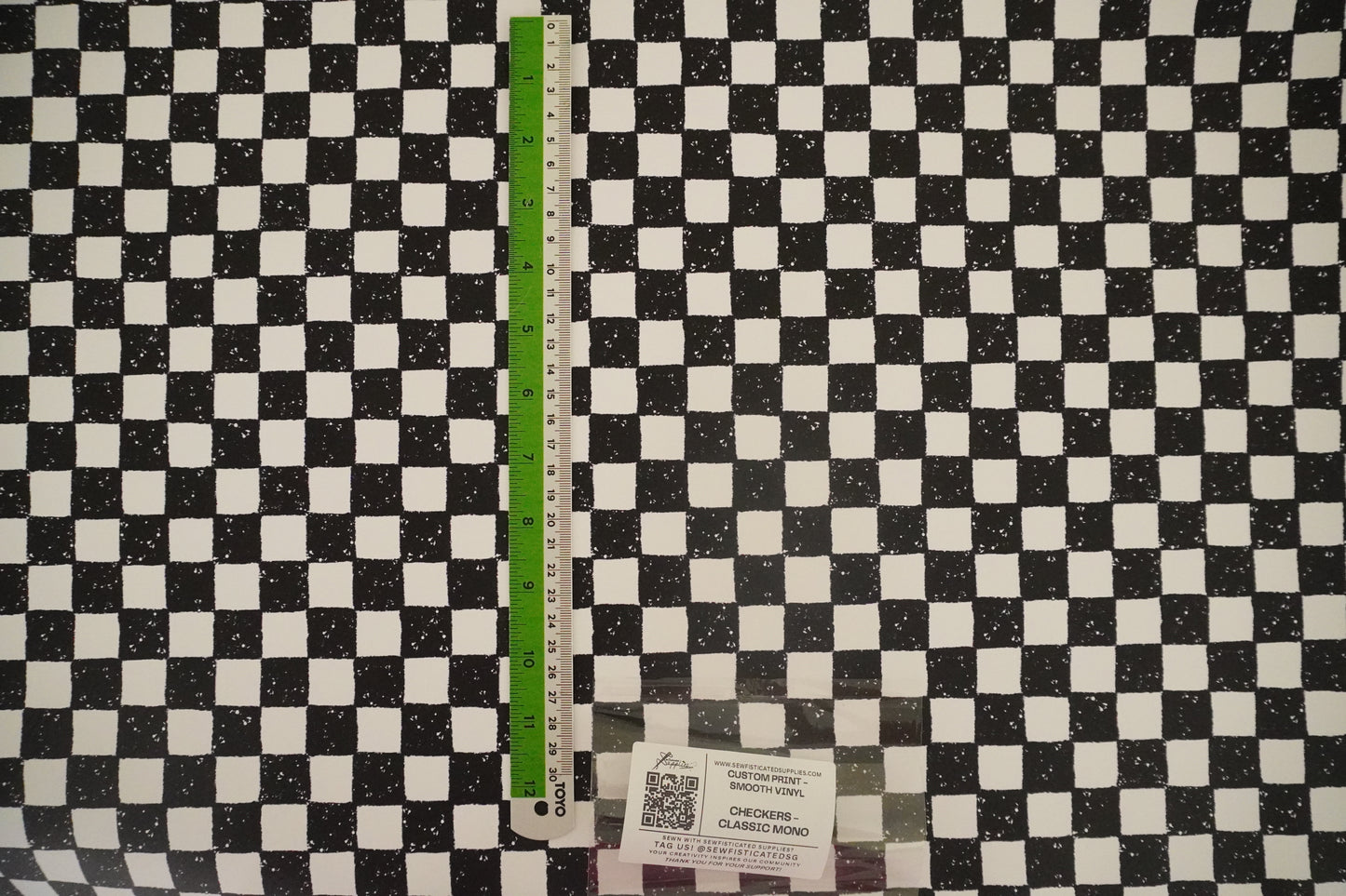 CHECKERED - CLASSIC MONO