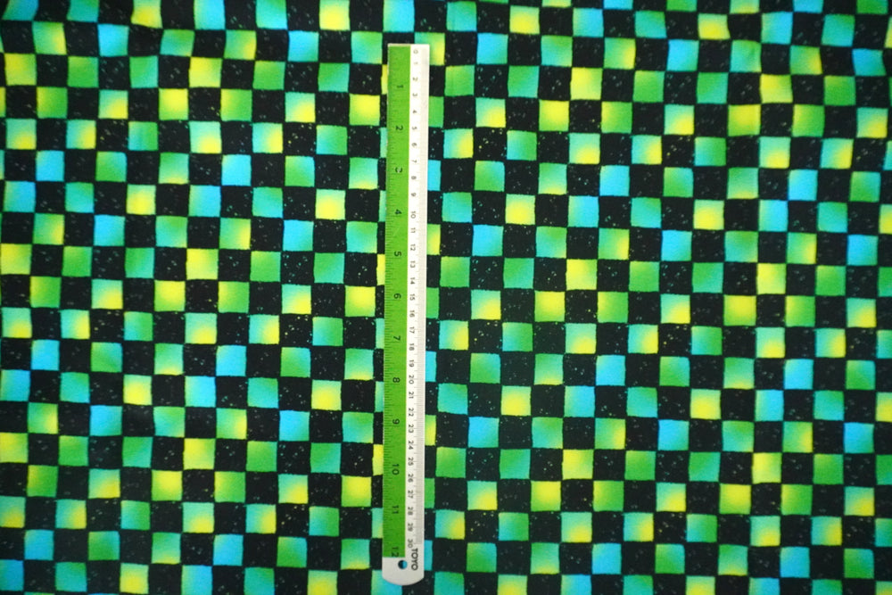 CHECKERED - ELECTRIC MINT