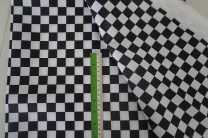 CHECKERED - MONOCHROME