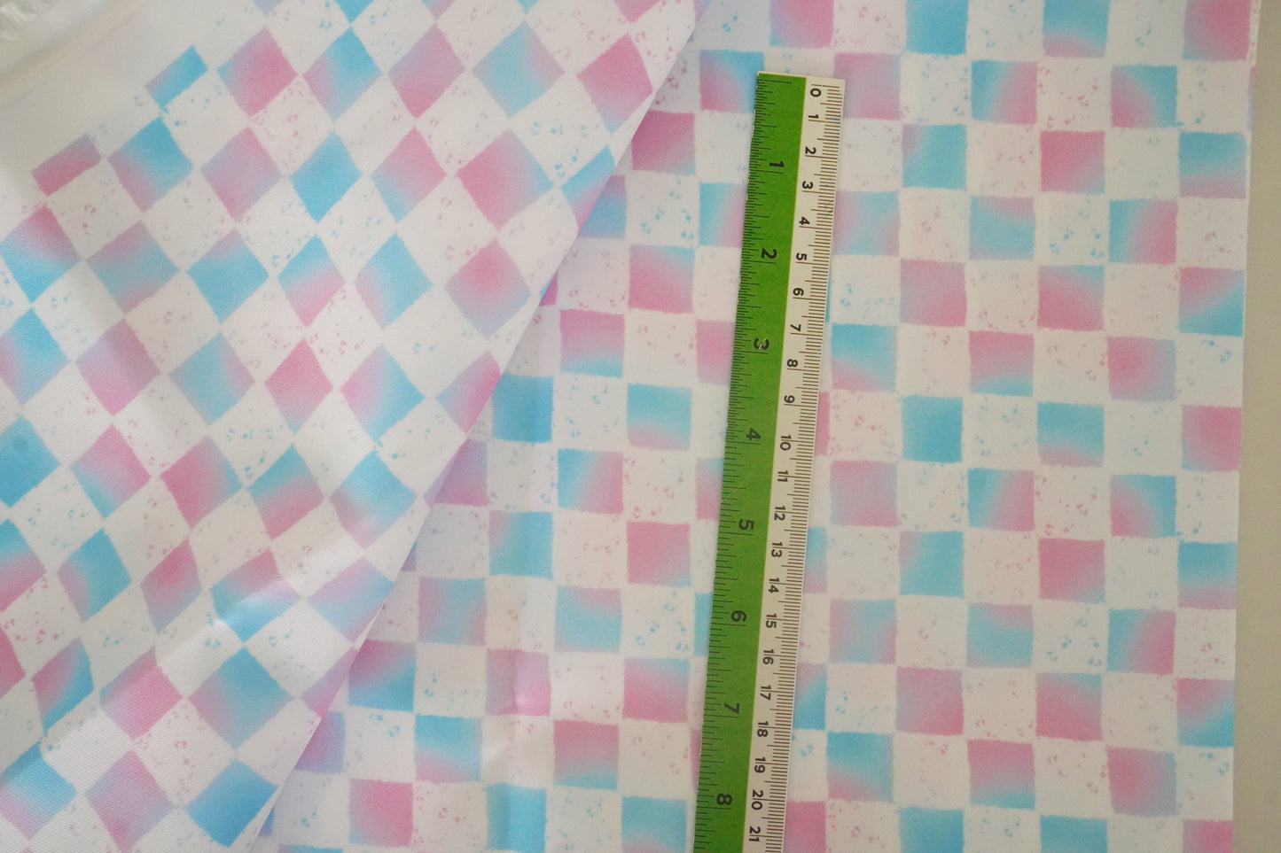CHECKERED - PASTEL PRISM