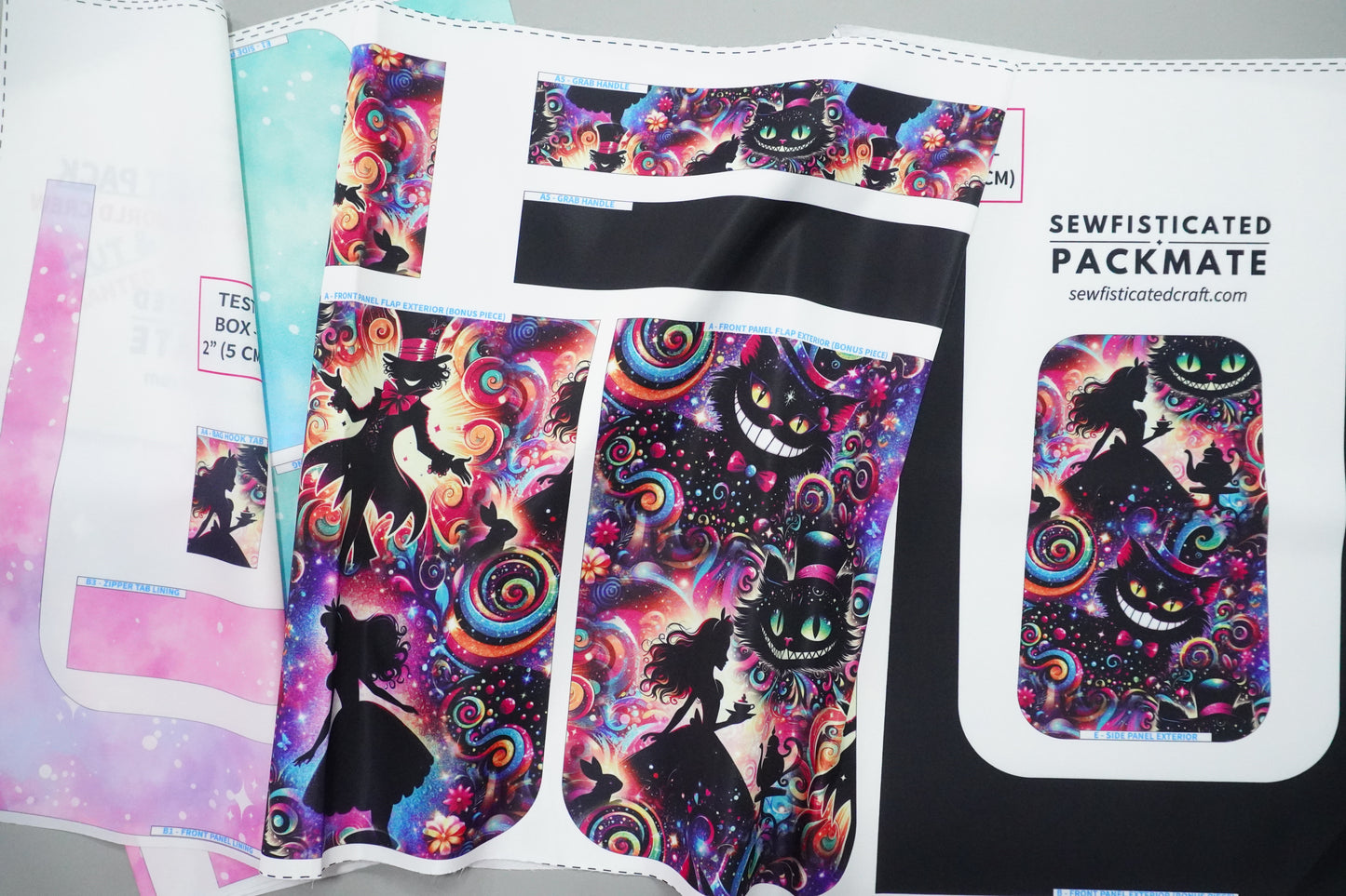 PACKMATE - WHIMSY WORLD CREW