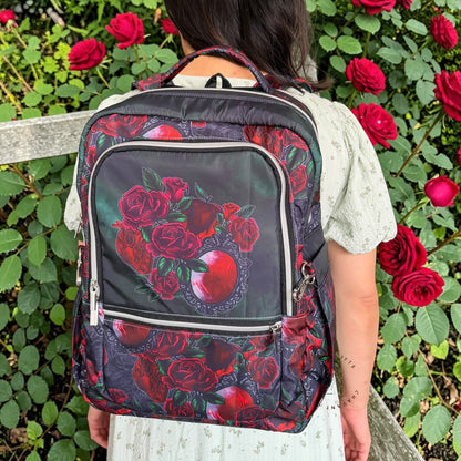 SCHOLAR'S PACK - EVIL QUEEN ROSE