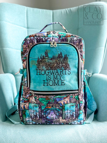 SCHOLAR'S PACK - MAGIC LIVES HERE