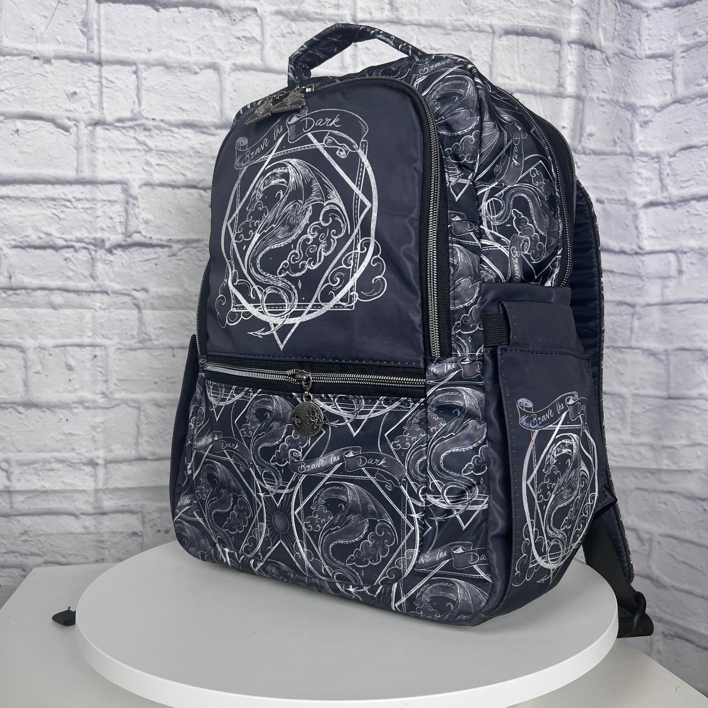 SCHOLAR'S PACK - BRAVE THE DARK