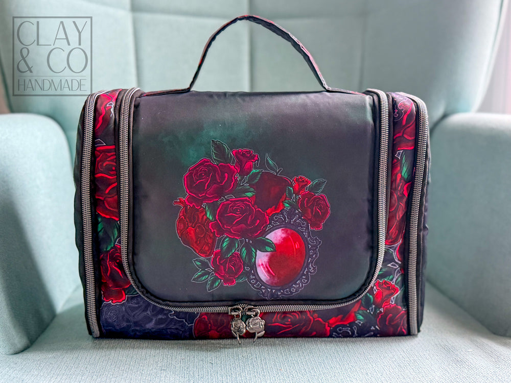 PACKMATE - EVIL QUEEN ROSE